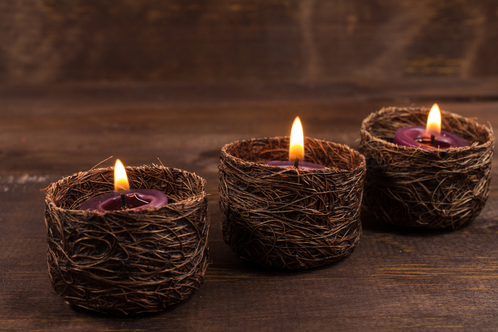 Lavender Candel in a little basket